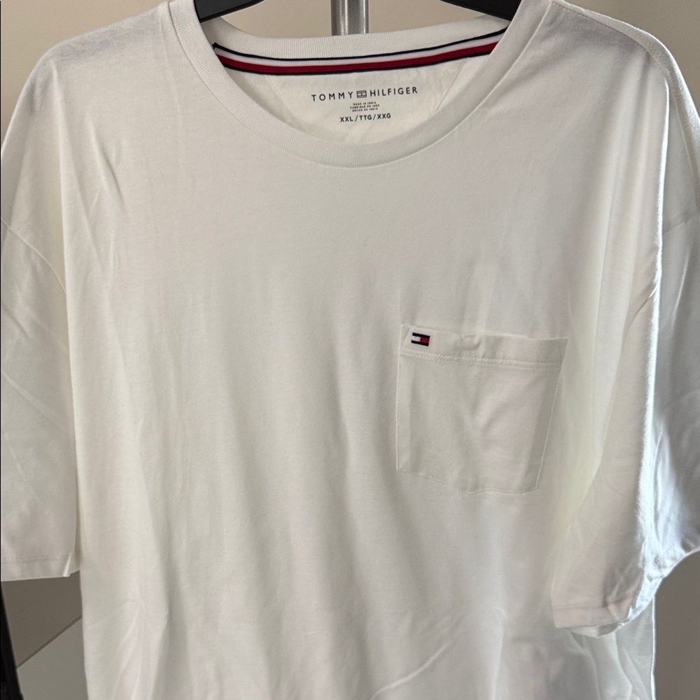 Tommy Hilfiger Men's Classic White Tee